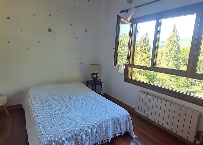 Eguzkitza Couette-café *