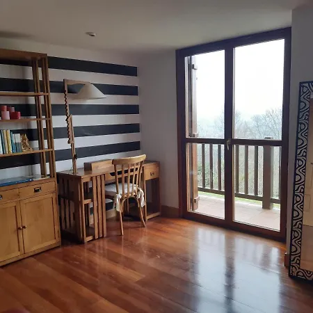 Bed & Breakfast Eguzkitza *