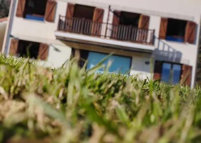 Eguzkitza Bed & Breakfast *